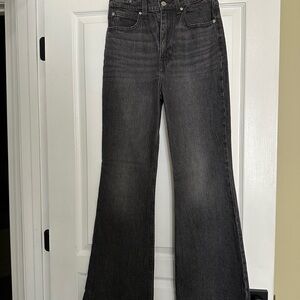 Levi’s 70s High Rise Flare Size 27